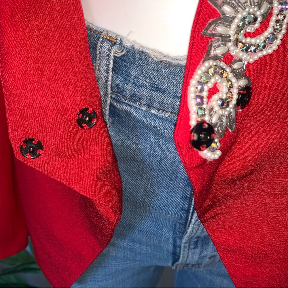 v i n t a g e :: Gorgeous Casadei Embellished Jewel Fitted Blazer - Picture 11 of 15